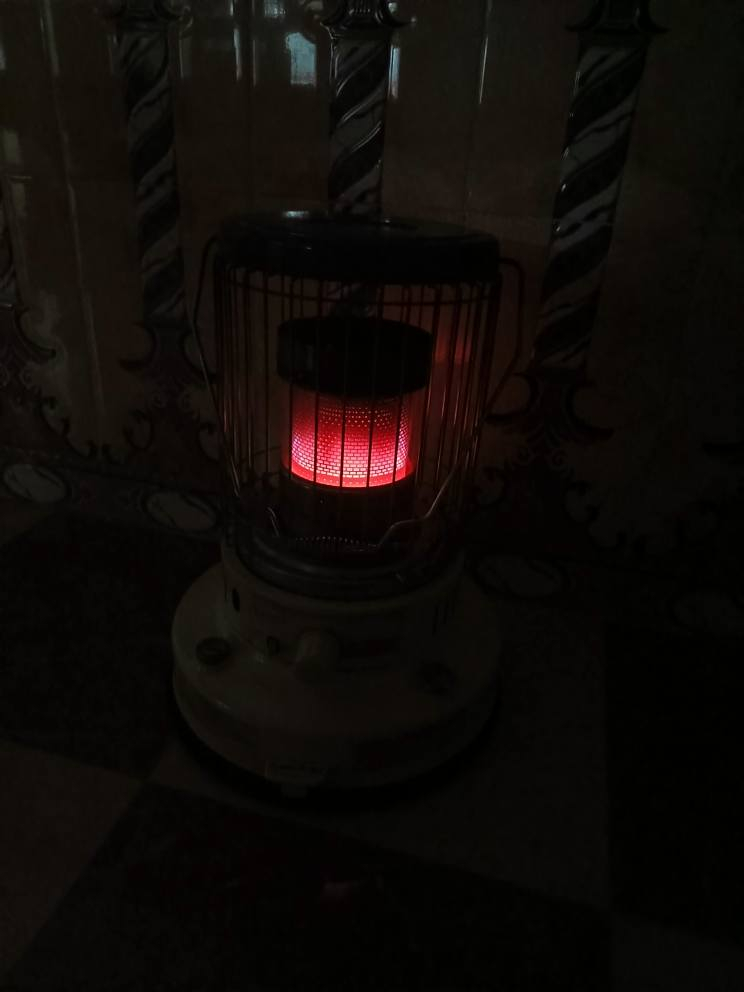 صوبه KEROA كرونه باب اول حجم كبير كلش نضيفه صوبه تسوي القرفه حمام شرط الشقل تجي تفحصها ماتسوي غاز السعر 65 الف شراي خابر *********** كركوك, العراق
