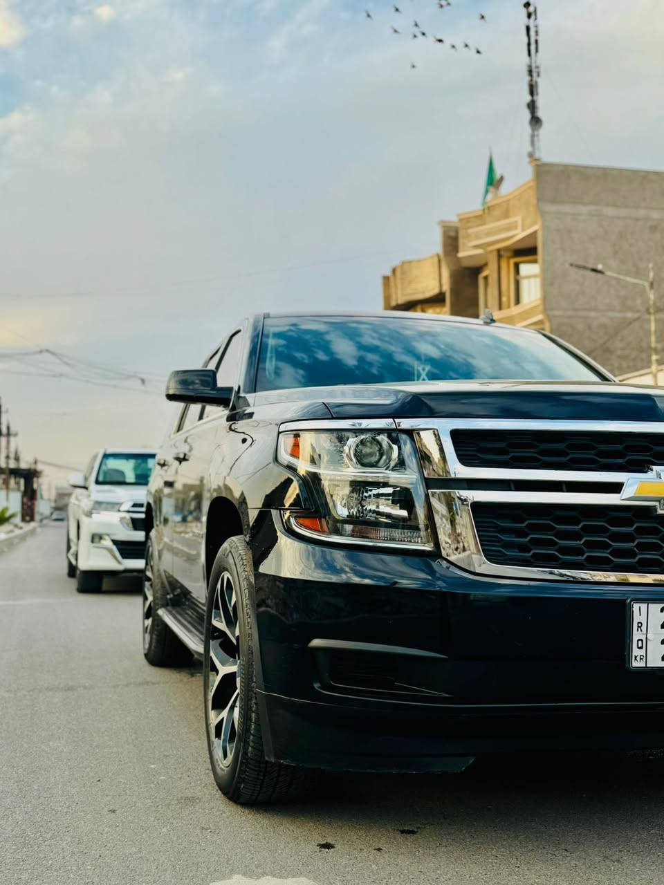 السلام عليكم سياره ادوات ادوات 
نوع السياره تاهو الموصفات التي 
كشنات جلد كهربايه تدفه قاصه 
كبيره جنطه كهرباء اشاير مري شفط 
سياره فول عده الفتحه ولبصمه سياره 
كامله كل نقص مابيها مكفوله كفاله عامه 
من شخط والصبغ والكص كفاله سرقه 
وعشائر وانتربول آلون اسود اسود 
الموديل ٢٠١٥ السعر ١٦٥ وبيها مجال بيع العنوان بغداد سياره متومه طبق الاصل 
ارقام شماليه شرط حاسبه 
رقم الهاتف ***********
