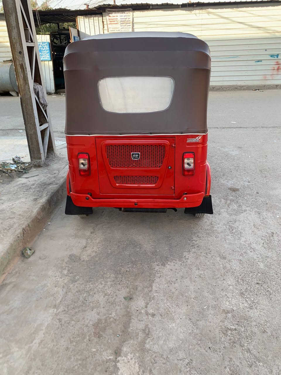 سلام عليكم تك تك موديل ٢٣ شهر ١٢ يوم  ٢٩ رقم وسنويه رقم كربلا رقم مميز الوحت موجوده ما شدهن تكتك كفاله ما عده ضربه بل صفحه اليمن البقي كفاله من زلغ العنوان بغداد حي البتول تصل والله ***********
