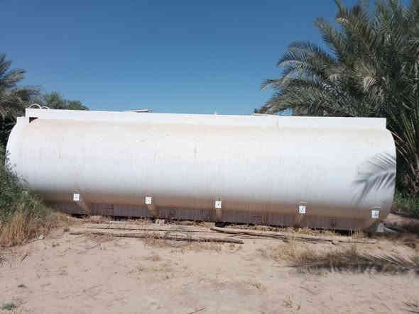 تانكي ماء للبيع سعة ٣٠ الف لتر ماء حالة جيدة جدا صالح للشرب شرط المكان العلم/***********
