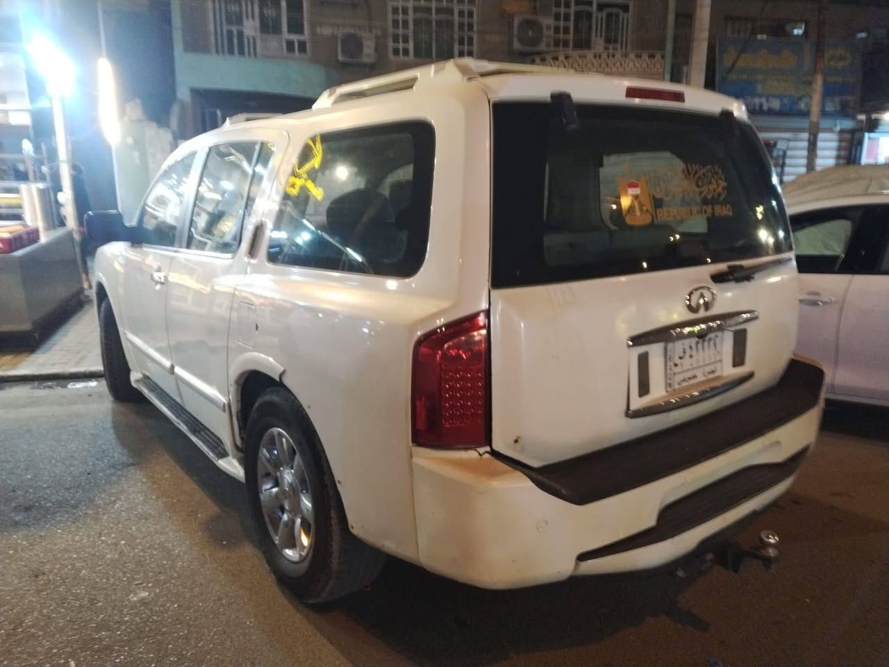 سلام عليكم انفنتيQx56  موديل ٢٠٠٦. سياره فول واحد على واحد محرك وكير لكزز ٨ سلندر سياره مكفوله من ضريه وصبغ بس دعميه امامي بيه صبغ. محرك وكير جدد صدر جديد  سياره فول اللبيع او مراوس رقمي الستفسار***********
