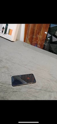 آيفون X • ٦٤ • شاشة وبطارية مبدلة