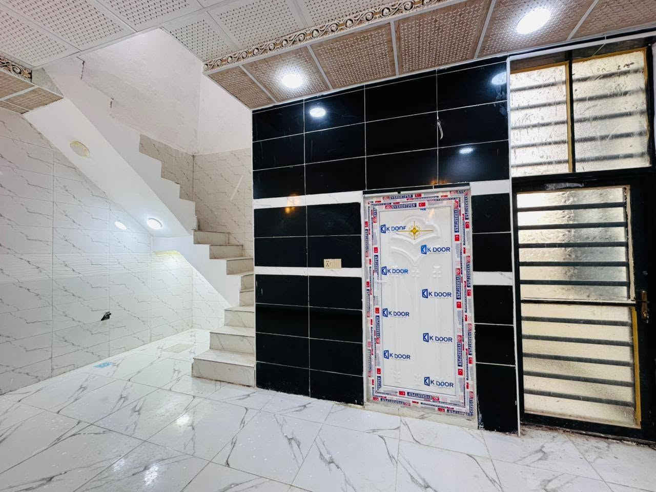 دار للبيع  🏡
ألمساحه 80 متر 
 #طابو_زراعي_سند_٢٥_أقرار_محكمه
#مشمول_بل_تطويب

بسعر 30 مليون #مع_المجال

غرفه/صاله/مطبخ/صحيات 2/استقبال/كراج /مكشوفه 
الخدمات🏡
ماء/كهرباء/سوق/مدارس/تبليط/انترنت ضوئي  /السطوح مزفته 
ابواب كامله تسكام /ابواب صحيات pps اصليه 

الموقع 🏡 ألنجف/شارع الصب عمود 317
للتواصل 📞***********

