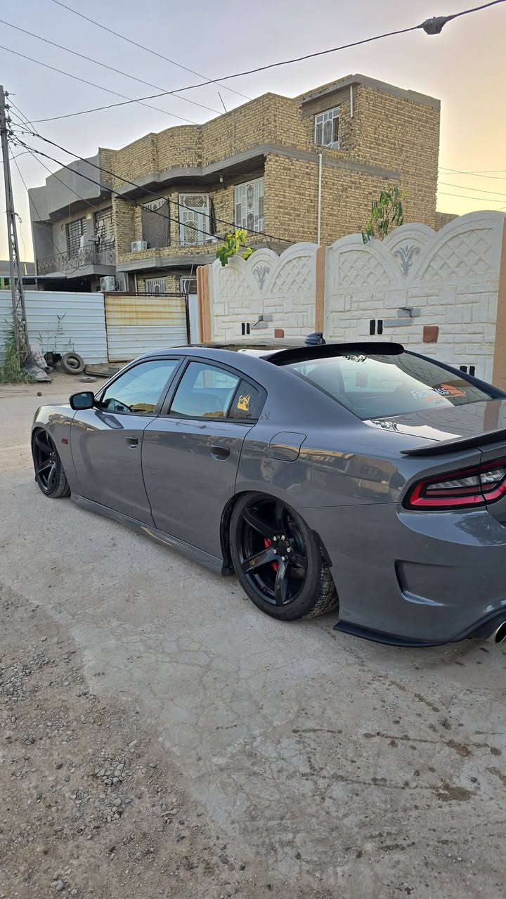 السلام عليكم
للبيع فقط
جارجر  SRT سكات باك  تو كلر  قماره اسوده اصل  موديل 2018 

فول مواصفات عده رادار الامامي

مواصفات سكات معروفه بس راح اذكرهن
فتحه 
شاشه كبيره
كشنات تدفه تبريد والخلفيات  تدفه
رادار مري
مري قلاب عند الرجوع
كامره دوار
فجوج برمبوا
كشن خزن ميموري
حساسات خلفيه
كشنات كهرباء
من الاخير سياره فول 

حادثها مال أمريكا 
بنيد فقط وصور من ضمن المنشور / هنا بالعراق صار بيها باب صبغ بدون دواخل شرط وسونار منشور من ضمن الصور

بالنسبه بيها محرك جديد مشدود العام منضف كور فقط

الإضافات 
جكات s2
ويل خسفه قويه تو زايز 
لد متغير عن طريق موبايل
كزوز ريمونت 

ملاحضه شاصي فقط بدايه القاعده مال بدنه فقط مصلح اقل الشبر واضح صور امريكا  بحيث للراديتر ما واصل

السعر 200 وبيها مجال 
عنوان سياره
بابل 
***********
