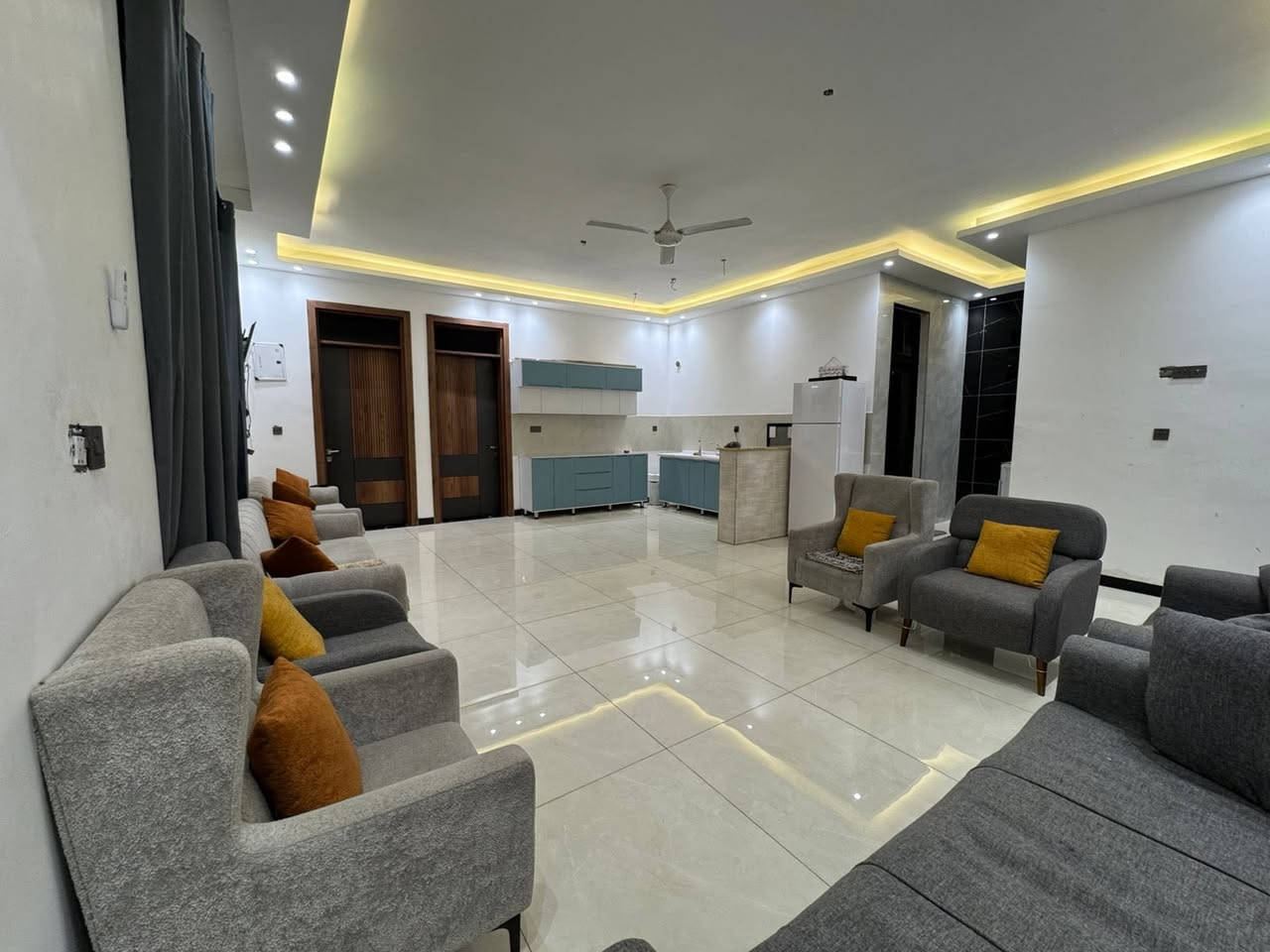 مزرعة ريفيرا 

احجز العيد بأسعار تنافسية

مسبح 5*10
منضدة 
فيشة
حديقة واسعة 
جلسات اسطورية 
دي جي داخلي واسع وضخم 
باربكيو
كراج يسع إلى 3 سيارات 
حمام مكامل
غرفتين نوم 
الأربعاء :- صباحي
الخميس :- صباحي مسائي
الجمعة مسائي
السبت صباحي مسائي
 
 
الحجز الصباحي من الساعة  ال9 صباحا إلى الساعة 6 عصرا

الحجز المسائي من الساعة 8 ليلا إلى الساعة 6 صباحا

العنوان :- البوعيثة قرب مدرسة الأحرار 

للاستفسار والحجز 
***********
