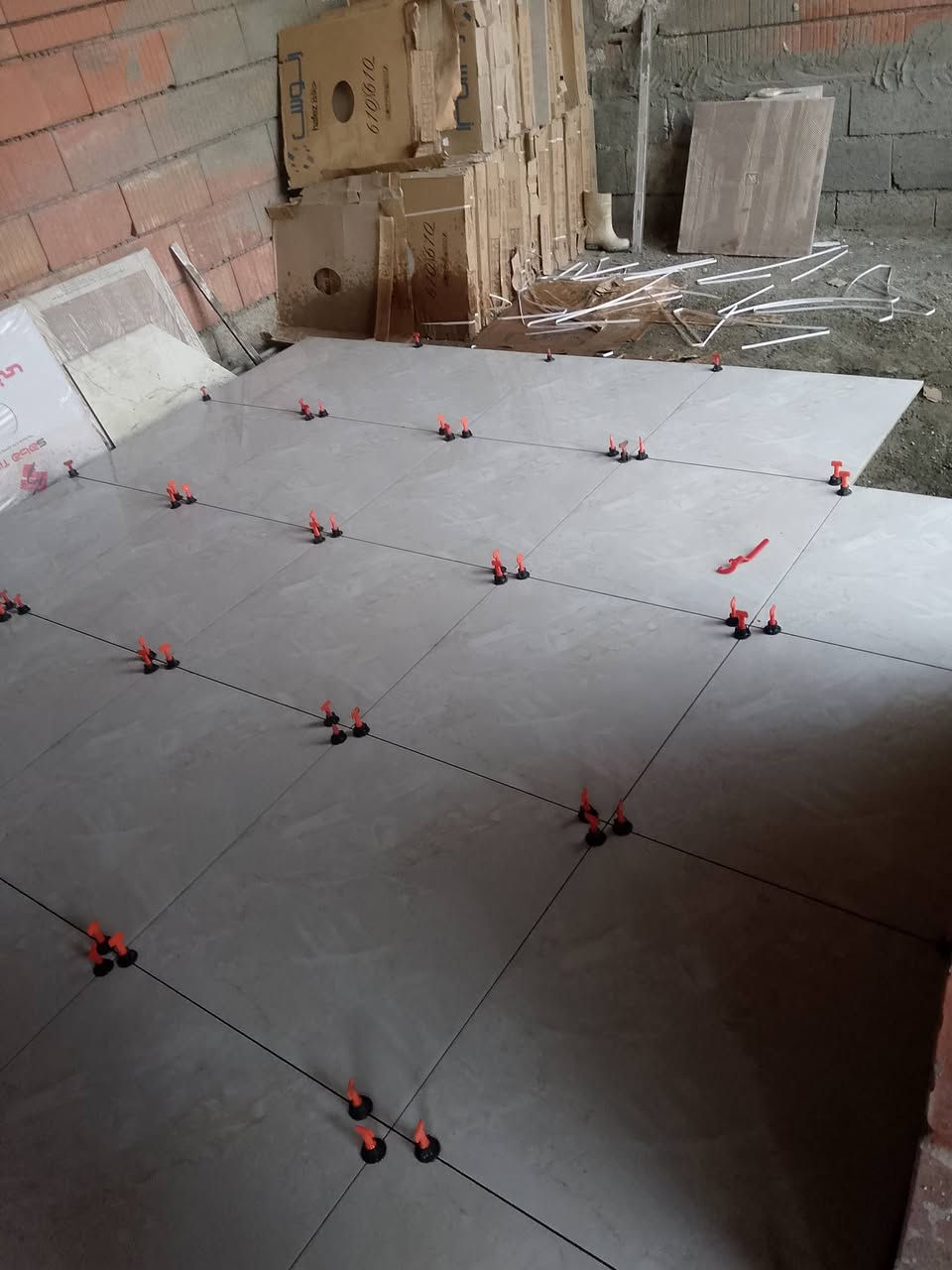 اسطه ابو عبد الهادى للعمل السيراميك والبورسلين للاستفسار على الواتس او الرقم***********
