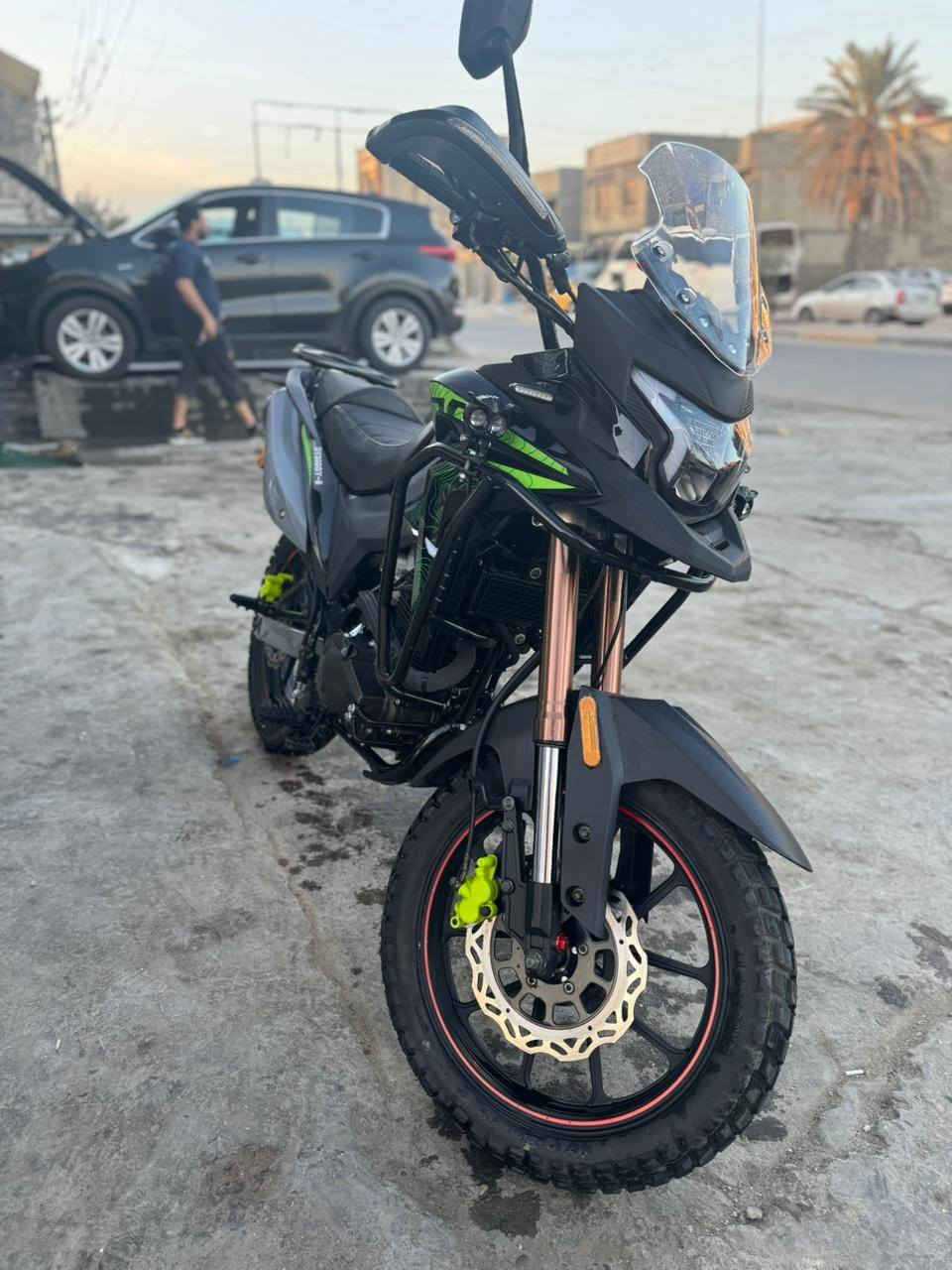 السلام عليكم دايواند افنجر موديل 26 ماشية 500
مرقم اربيل شركة بعدني ممحولها بأسمي اخذك لشركة تحول ثاني يوم شرط الفحص  وين ميعجبك تحرك تطلع ((كفالة عامة))
بغداد : الطالبية ***********
