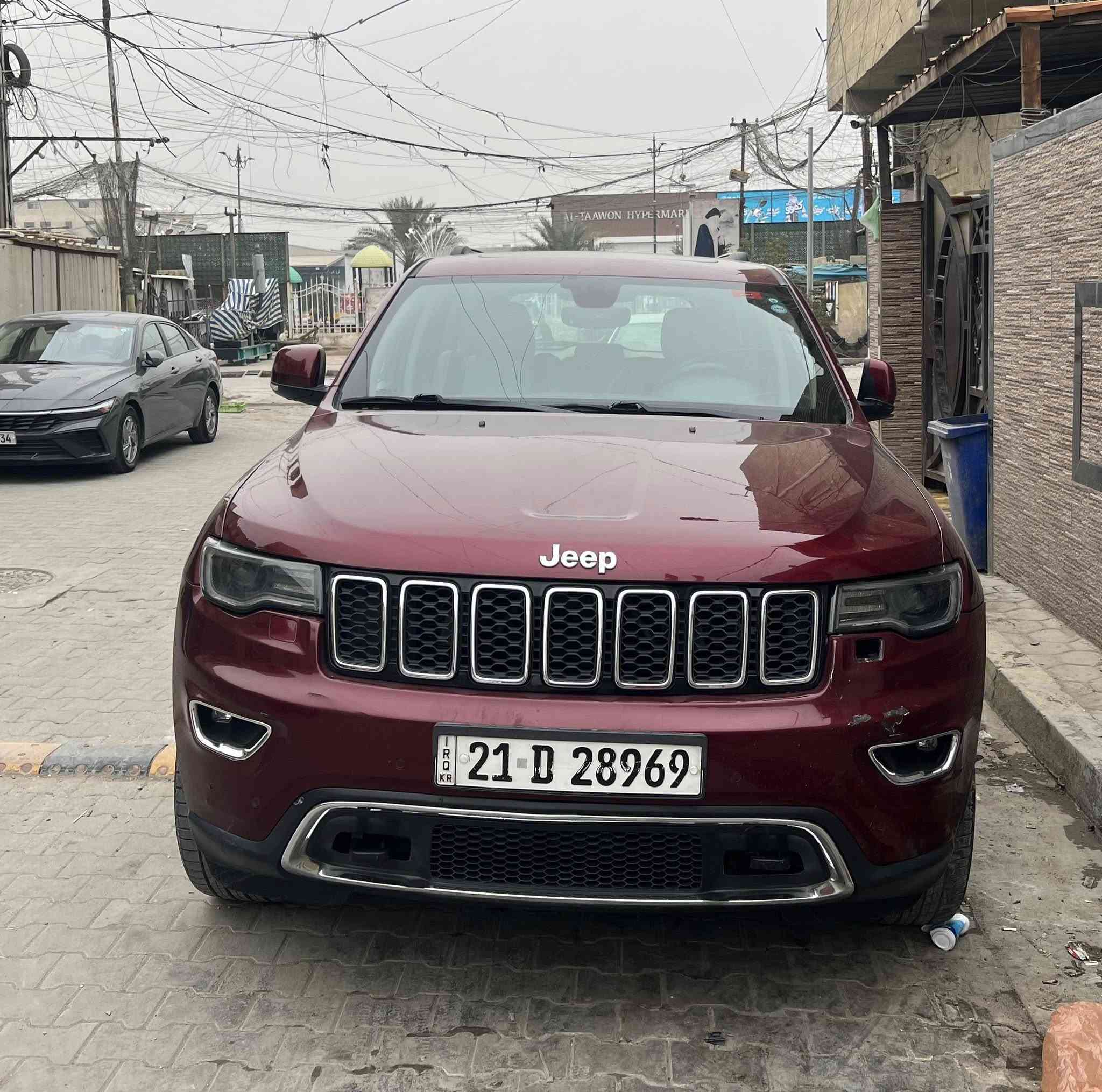 جيب 2017  خليجي لمتد
جكات 
بانوراما بصمه  جنطه كهرباء 
ماشيه 145 الف كيلو حقيقي
ستتم صوت 10 سماعات دمام
ترحيب  يدات ومري شفط واشاير 
بصمات عدد 2 شركه 
سبير منازل 
ستيرن كهرباء  وشفتات 
كشن كهرباء  خزن  جلد  تدفئه تبريد   خلفي تدفئه 
محرك 3600   فور ويل  
زراك لايت 
داخل بيجي 
حساس امامي خلفي جانبي   
لد امامي خلفي  بجم  زنون
مبدل محرك مال 20 
جميع انواع القياده  
تشغيل عن بعد 
بيها صبغ دعاميه والباقي مكفول  من صبغ بيها بارد بالصندوك على كد شبر وبلجاملغ الامامي اصبعين والبنيد والجاملغ الايسر مفتوحات ما اعرف ليش فاتحينهن مابيهن ضرر 
سياره جاهزه ونظيفه كلش وسونرها موجود 
تحول ثاني يوم رقم جديد شمالي باسمنه
مكاني بغداد  السعر ٢٤٣
***********
