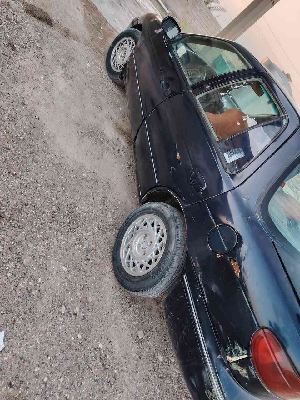 من رخصت الادمن اسلام عليكم كيه سيفيه موديل 1993 كير محرك حلو سياره حلوه سنوي خضره هيه رسميه بس ما ندل صاحبه مراوس فقط بطه او بي م  رقم هاتف *************

