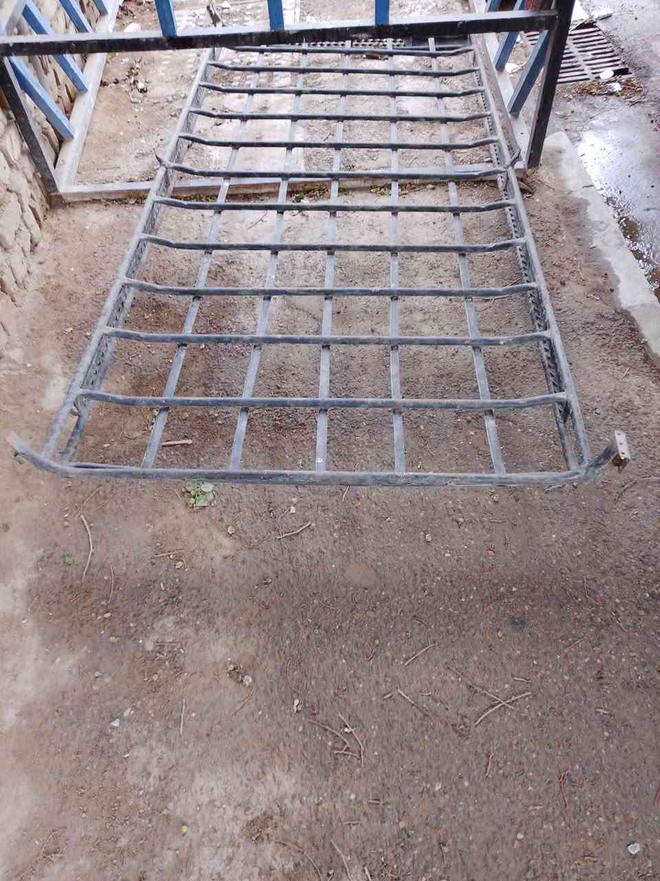 سيبايه للبيع مال سياره بريجو***********
