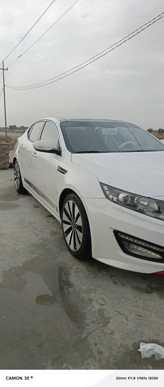 السلام عليكم اوبتما 2012 خليجي
سياره جديده وحلوه سياره كفاله ما عده هيج شويه باردت وشخط ما بيه لا تبديل لا صبغ مكينه 2400 دبل كزوز 
سياره فول الموصفات بنراما تحكمات ستيرن شفتات بصمه 
خزن ميموري سياره فول الموصفات اخر شي عدسه زنون كامله سياره رقمه اربيل القديم سنويه منتهيه 2017 بسم كردي تريد وكاله تريد تحويل سعر 136 وبيه مجال مكان سياره ديوانيه قضاء سومر رقم الهاتف ***********
