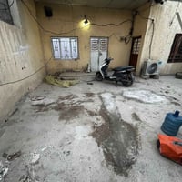 بيت للبيع تجاوز قرب الشبكه الكهرباء  مساحته 200 متر مربع بنا كامل طابق...