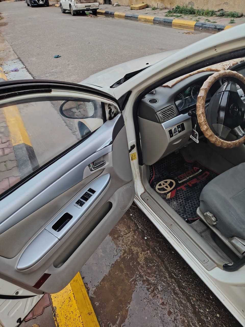 سلام وعليكم سيارة ليفان 620 مديل ١٣ مكينة وكير كولا اتوماتيك رقم بغداد صدامي بس ماندل راعيها اتكفل سرقه وعشاير وحجز مرور تبريد شغال كهربائيات شغاله السيارة فتحه تخم تاير جديد صدر خير من الله داخل غرفه كلها نضيفه شوفت العين مكان السيارة صلاح الدين قضاء بلد ٢٦ وبيها مجال قليل


**إذا كنت صاحب هذا الإعلان وتريد حذفه لأي سبب، رجاءا أرسل رسالة إلى الدعم الفني**