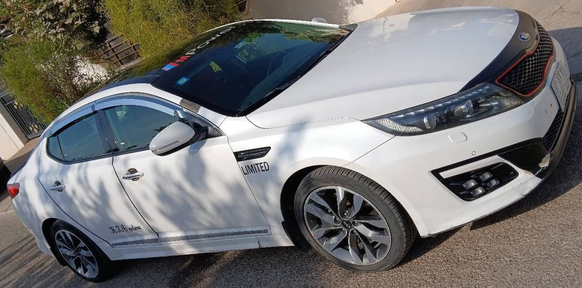 للبيع سيارة كيا أوبتما 2015 إصدار Limited
السلام عليكم ورحمة الله وبركاته
للبيع سيارة كيا أوبتما 2015
Limited إصدار
رقم بغداد
كاملة المواصفات
وارد خليجي
قاطعة مسافة أقل من 68 ألف كيلو متر
تم شرائها سنة 2020 وكانت قاطعة مسافة 25 ألف كيلو متر فقط مع صبغ خارجي جزئي للباب الأمامي والخلفي وجاملغ الخلفي وكلها على جهة اليمين
سونار موجود
سبب البيع هو الميراث، القسام والوكالة كاملة وجاهزة للبيع
السعر النهائي هو 20 مليون دينار
سعر البيع تم تحديده من قبل أكثر مكاتب السونار
السيارة موجودة في إربيل والبيع سيتم في إربيل وأما المكاتبة وغيرها من المعاملات ستتم في الموصل أو كركوك
الجاد يرجى مراسلة الرقم أدناه برسائل صوتية على الواتساب فقط
***********
مع أطيب التحيات
