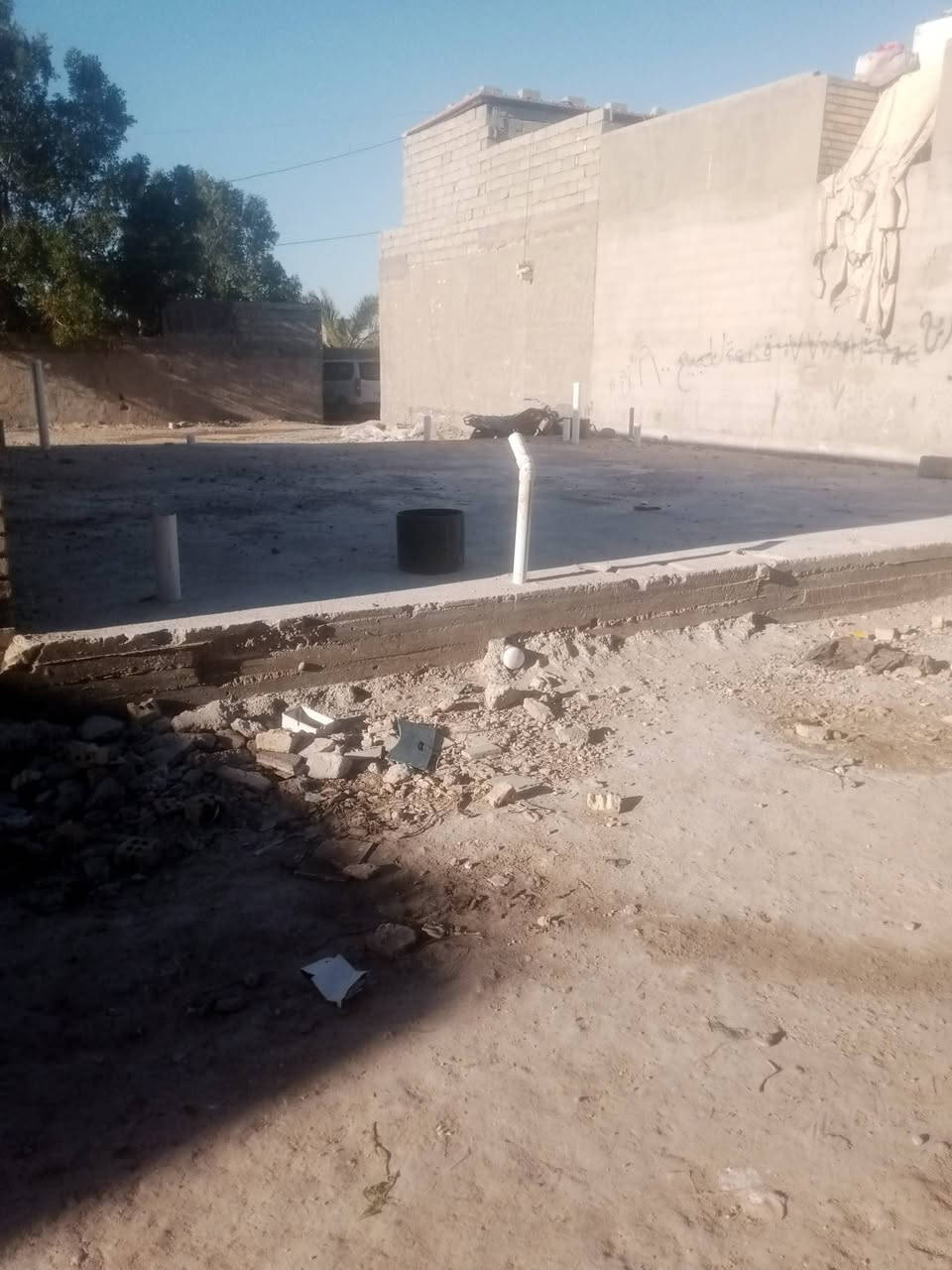 ياالله رفت١٠٠ ثنين خمسينات للبيع سند٢٥ الشعله الدوانم شارع بيت عنيد رقم الراعي خدمات كامله مي مجاري ومشموله بل مقرنص ***********
