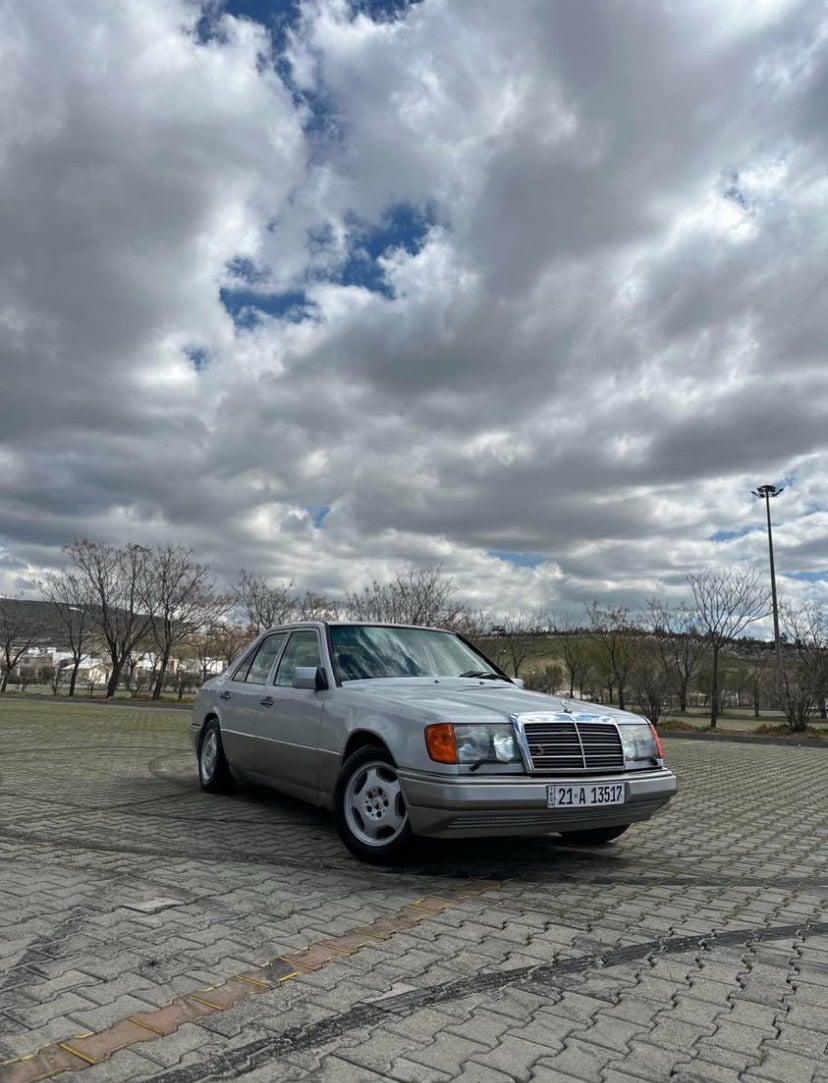 السليمانيه /دربنديخان
مكينه ففتي 300
تبريد تدفئه /سنتر لوك /شاشه ايباد/فتحه سقف
رقم انكليزي سنويه لل2030