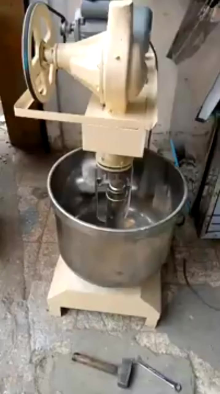 سلام عليكم
يوجد عجانات تصنيع حسب طلب والإنتاج تواصل خاص متوفر وتساب ***********
