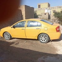 ليفان • سيارة • للبيع