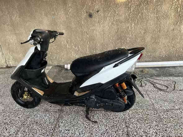 السلام عليكم 🫡
ماكس عدلة للبيع دراجة تخبل مكينة حلوة خير من الله 
دراجة كاملة كلة شغال كهربائيات كلها شغالة بيها غراض رياضي دبل خلفي رياضي ابو الهوة دوس وقبضات بانزين دراجة كاملة بس بانزين ودهن العنوان العبيدي قرب تربية القديمة السعر 525 وبيها مجال حك الجية وهاذ رقمي *********** وبي واتساب كل الهلا
