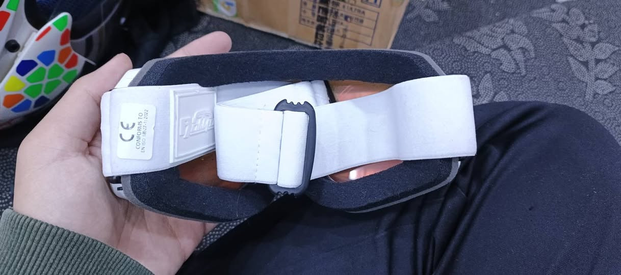 خوذة مال دراجة حجم s ونضارة
اليريدهن يقيم بل يرضي الله


**إذا كنت صاحب هذا الإعلان وتريد حذفه لأي سبب، رجاءا أرسل رسالة إلى الدعم الفني**