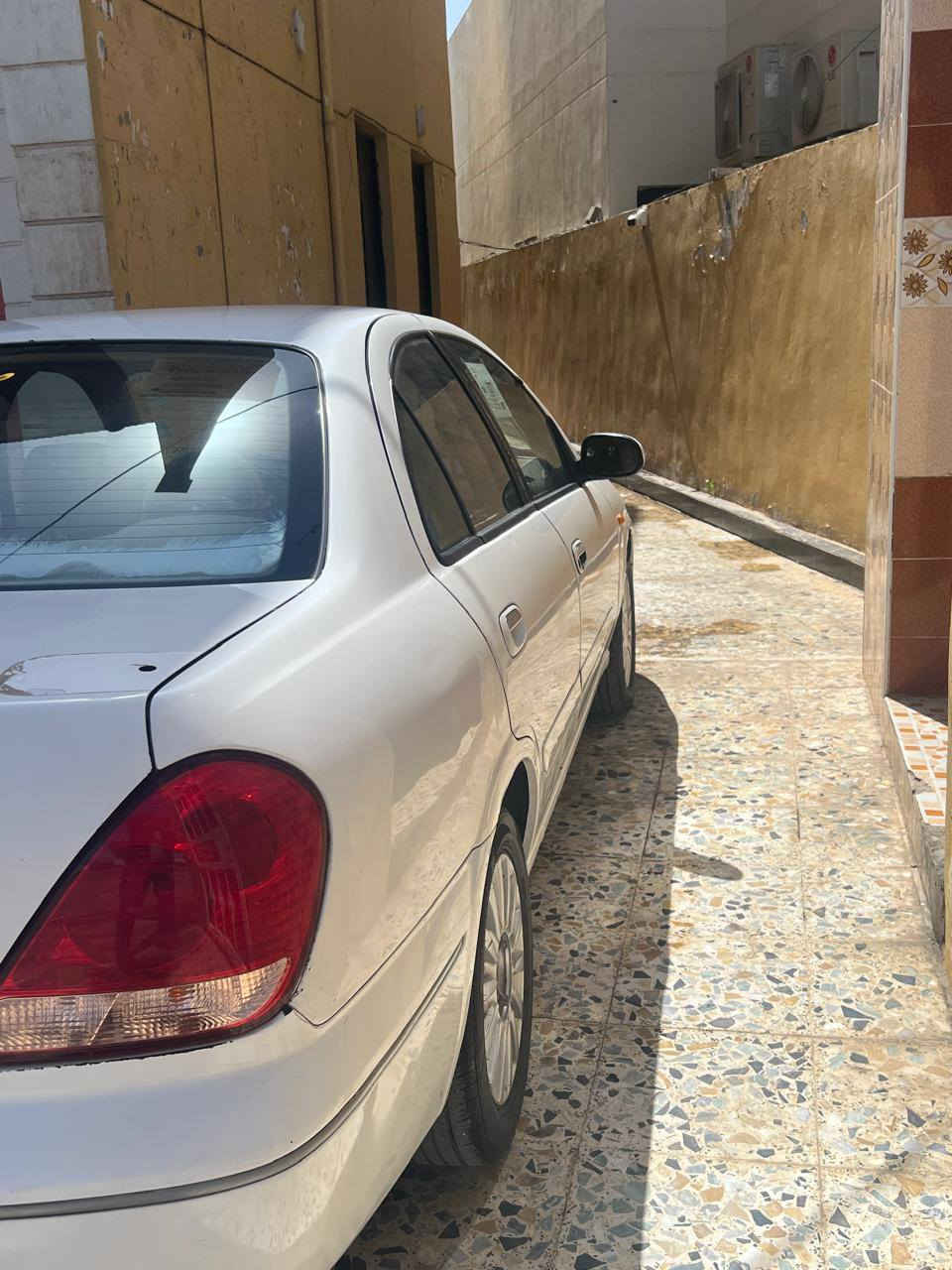 سلام عليكم 
نيسان سني 
2009
سعوديه 🇸🇦سياره نضيفه
سياره صاج داخل جديد دبل طبله 
 محرك ابيض 
سياره تاخذهة مذب عليه لو الف 
بيهة بس اربع قطع 
وسعرهة 95 وهذا الموجود لا تكسر حلال العالم الاتصال 
‏‪***********‬‏
***********
