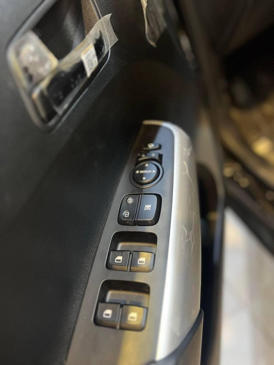 سلام عليكم ....... للبيع او مراوس بيكانتو 
كيا بيكانتو 2023 زيرو ماشيه فقط ٦٠٠
رقمها اربيل مكانها بغداد للاتصال 
***********
***********
