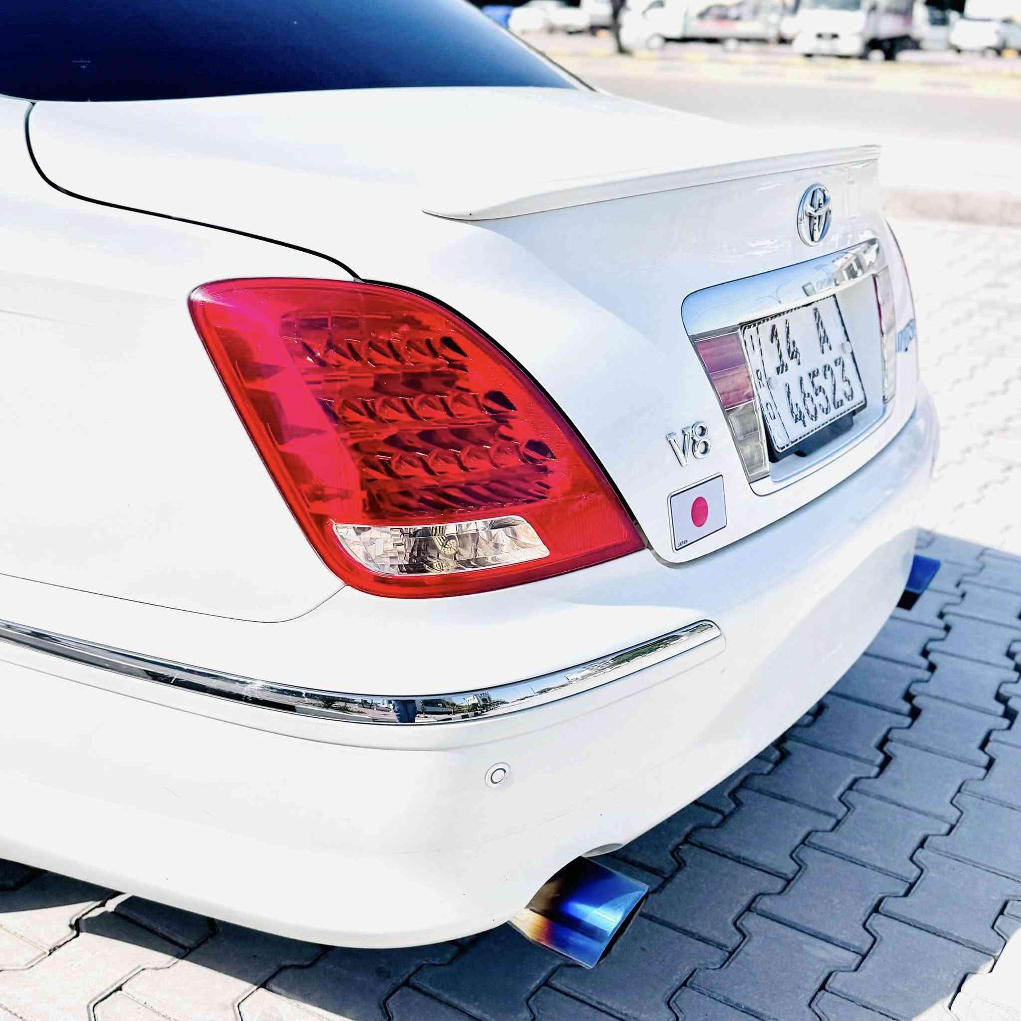 TOYOTA CROWN MAJESTA👑
للبيع تيوتا ماجستا. 2007 
اصولي اصوولي💥 شرط المداور قرار 48
الون                 ابيظ
رقم بصره شرط المداور ثاني يوم بأسمي السياره
مكفوله كفاله عامه من ضربه ونقل جثه ورسميات
المواصفات👇 
5دكم 
تحويرة نجف فوك و جوة ودشبول نجف  شرط ترايك 180وتهد ستيرن.
✅ محركها V8 الحجم 4300.
✅ كشنات  اسود ملكي المرغوب  اصل.
✅ تبريد امامي خلفي3قطع.
✅ 3قطع بردات خلفيه.
✅ اربع كشنات كهرباء.
✅ 3برده خلفيه وجانبيه كهرباء اصليه.
✅ 5بصمات ابواب+بصمة تشغيل+ صندوك شفط 
✅ كشنات خزن ميموري.
✅ حساسات  امامي وخلفيه
✅ كامره خلفيه 
✅ بگ لايتات لد اصل.
✅ ثلاجة
✅ مري ترحيب عند الاقتراب+اشاير بالمري والجملغات.
✅ ستيرن كهربائي
✅ اوكس. اصل.  + بلاتوث 
✅ مري كهرباء+هيتر♨️.
✅ تحكم ستيرن+كروز تثبيت سرعه.
✅ جنطه جكات كهرباء شفط.
✅ السياره بيه 3 رادار اصل
✅ سياره ماشيه بل ستينيات 
✅السنويه لل 27
✅سيار بيه ضبابي اصل 
وباقي المواصفات المعروفه لل5دكم.
والسياره جاهزه على اخر حبايه.
والسياره بالواقع اجمل من الصوره📷.
العنوان النجف الأشرف 
للاستفسار📞0784451142
السعر 215 وبيه مجال قليل 💵


**إذا كنت صاحب هذا الإعلان وتريد حذفه لأي سبب، رجاءا أرسل رسالة إلى الدعم الفني**