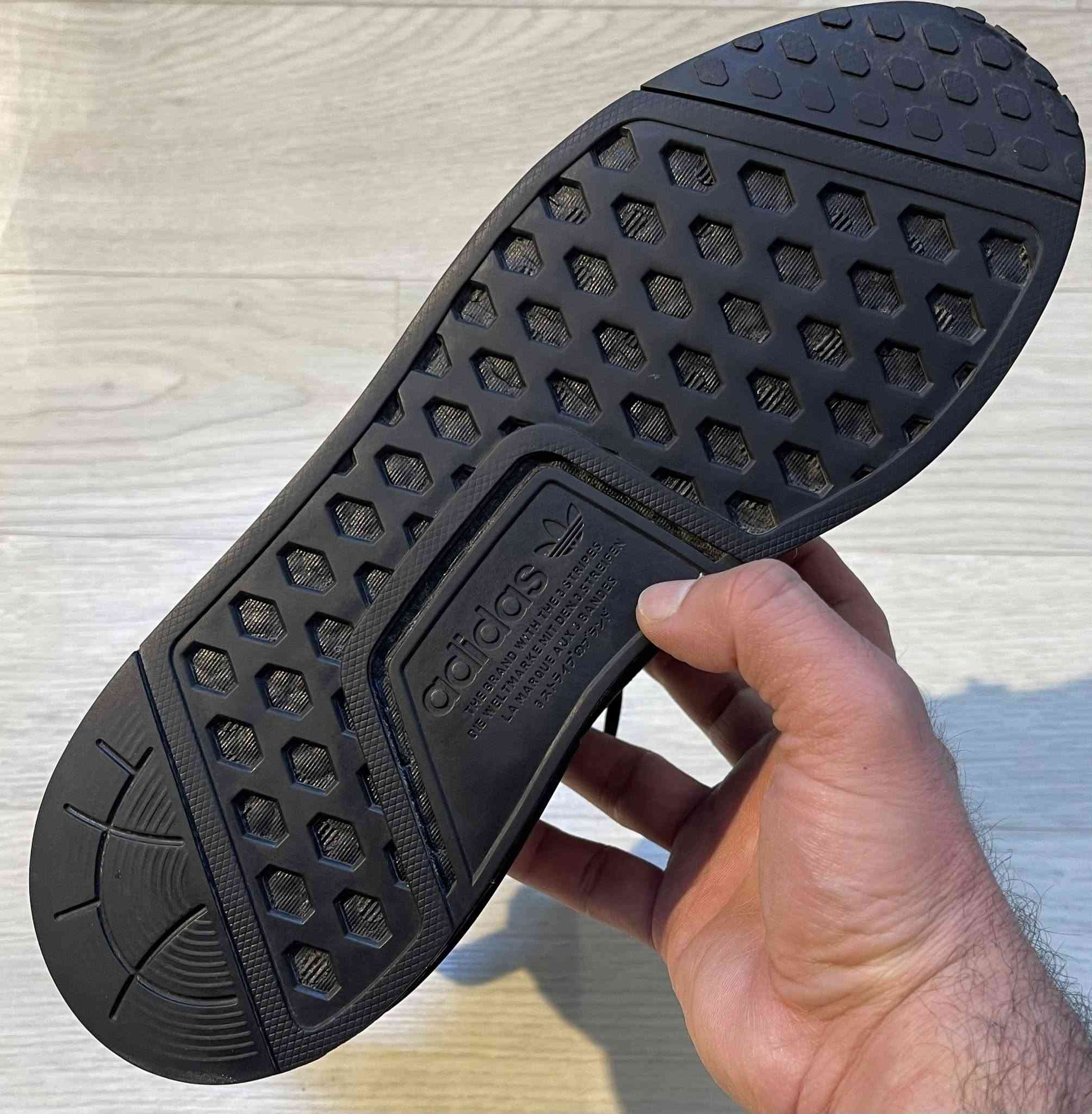 🖤🖤🖤🖤🖤اديداس بوست🖤🖤🖤🖤🖤🖤باله وكاله مملبوس
قياس 41 ونص         26CM

يوجد توصيل 🚕🚕🚕🚕🚕🚕🚕🚕🚕🚕🚕🚕🚕🚕

https://www.facebook.com/slmon.slmon2022?mibextid=LQQJ4d


**إذا كنت صاحب هذا الإعلان وتريد حذفه لأي سبب، رجاءا أرسل رسالة إلى الدعم الفني**