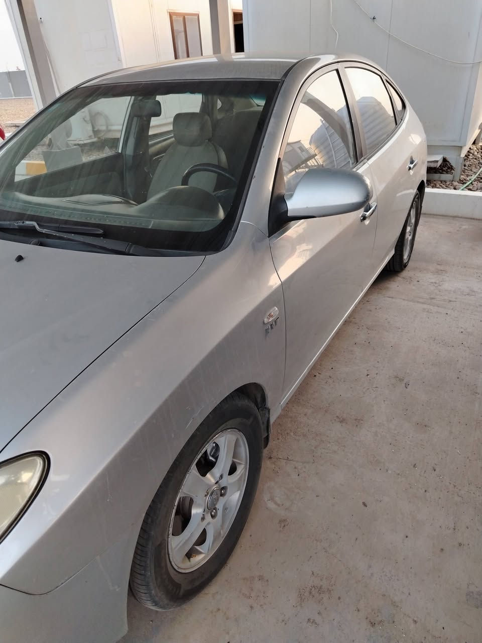 الانترا موديل 2008 الرقم انكليزي بأسمي بيا صبغ قطعتين جاملغ امامي يساروباب خلفيه يسار السعر95الاتصال ***********
