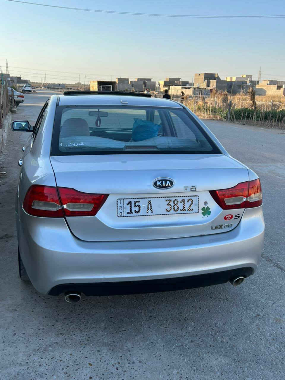 السلام عليكم للبيع اوبتما كوري موديل 2010محرك 2000 محرك 4 حساسات  خط واحد اصل لسياره بيه صبغ مكانات  شرط بدون اي ضرر داخلي رقم انبار دولي بااسمي السعر 90وبيه مجال قليل الشراي يتصل ممتواجد على النت مكان السياره بابل المسيب ***********
