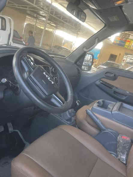 كيا فحل موديل. 2022شكل. ٢٣سياره. جديده. مكفوله من صبغ وتبديل بوضع شركه. محوره تاير خلفي. ١٤تخم تاير. تانكي كاز محور. ١٢٠لتر.  
بلاديه. بوضع شركه.  
سعر ١٨٠$
عنوان. بغداد. ليوسفيه. ناحيه الرشيد.  

‭٠٧٨٧ ١٣٧ ٧٣٩٧‬
