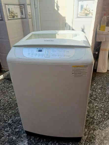 سلام عليكم غساله اتوماتيك سومسوك حجم 12كليو نظيف وشغالة على فحص مكاني بغداد السعر 150الف رقمي ***********
