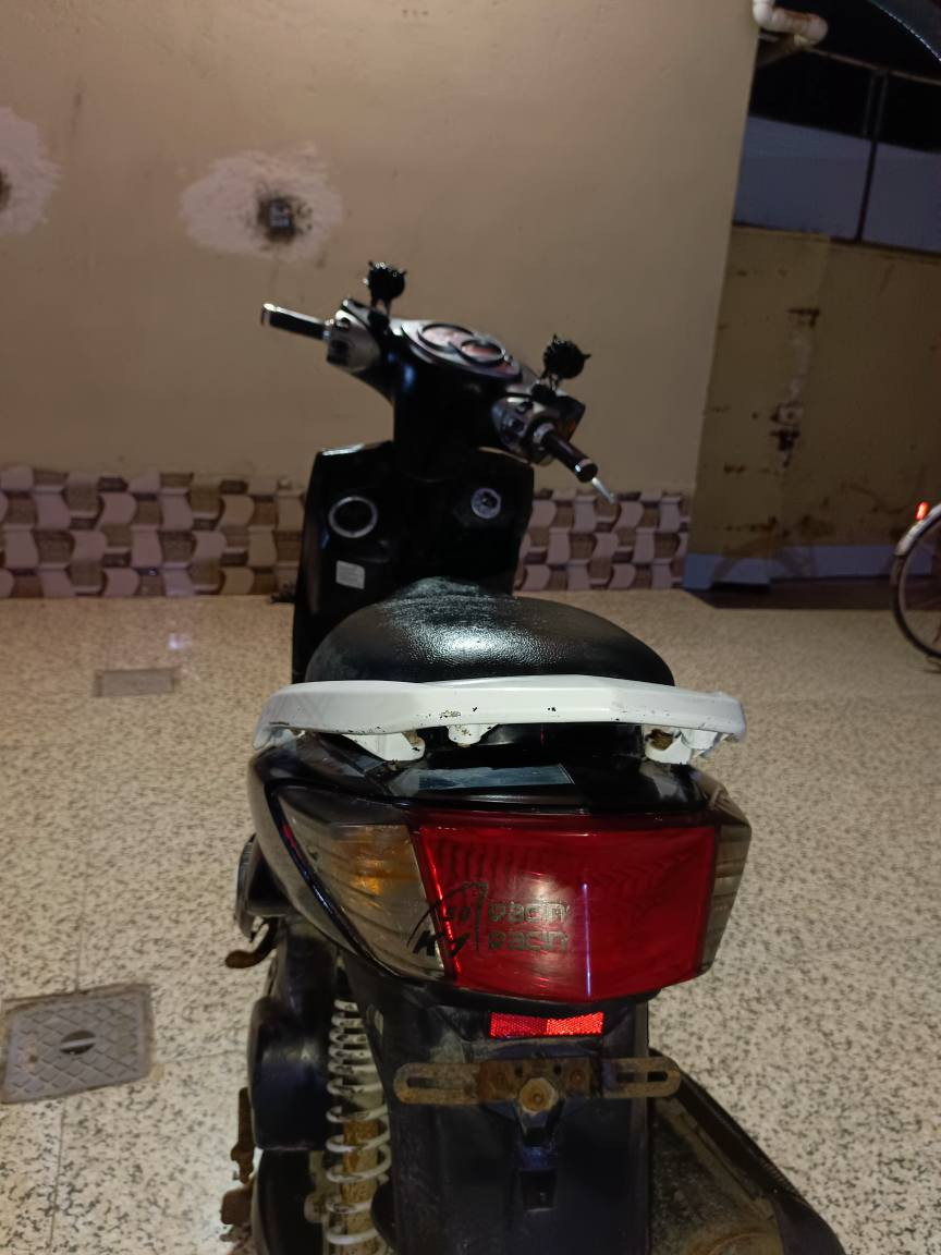 دراجة سكنس فحل محوره كابريته بيها خيط بسيط كللللشش تبخير المحرك ما مفتوح نظيف كهربائياتها فول مكاني بصرة قضاء المدينة السعر 500 الف وبيها مجال وتدللون البصرة, العراق


**إذا كنت صاحب هذا الإعلان وتريد حذفه لأي سبب، رجاءا أرسل رسالة إلى الدعم الفني**