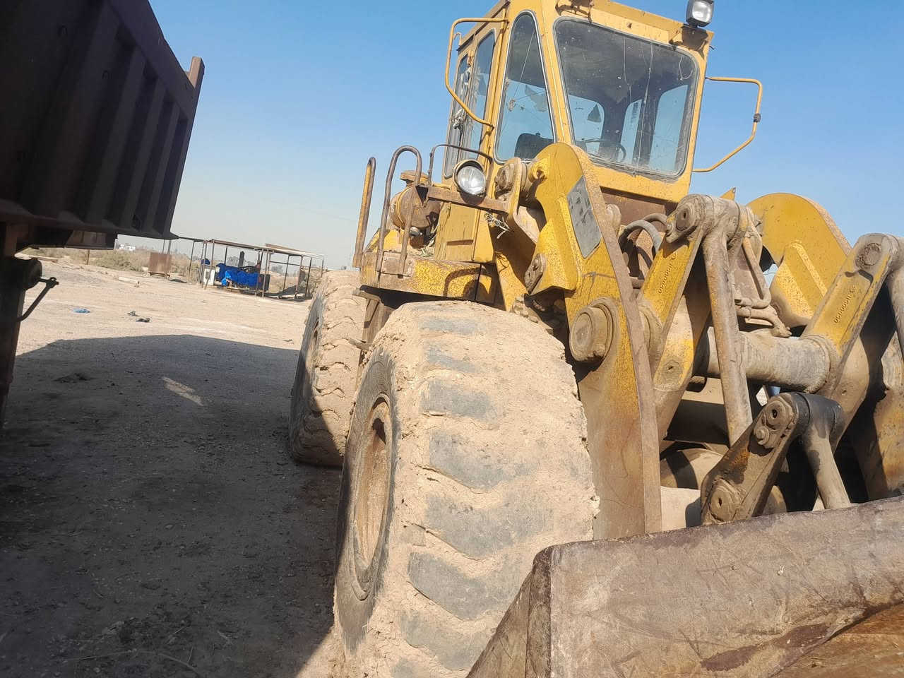 شفل البيع  السعر نتصل على هاذه رقم *********** ..؟ موجود على ماسنجر
