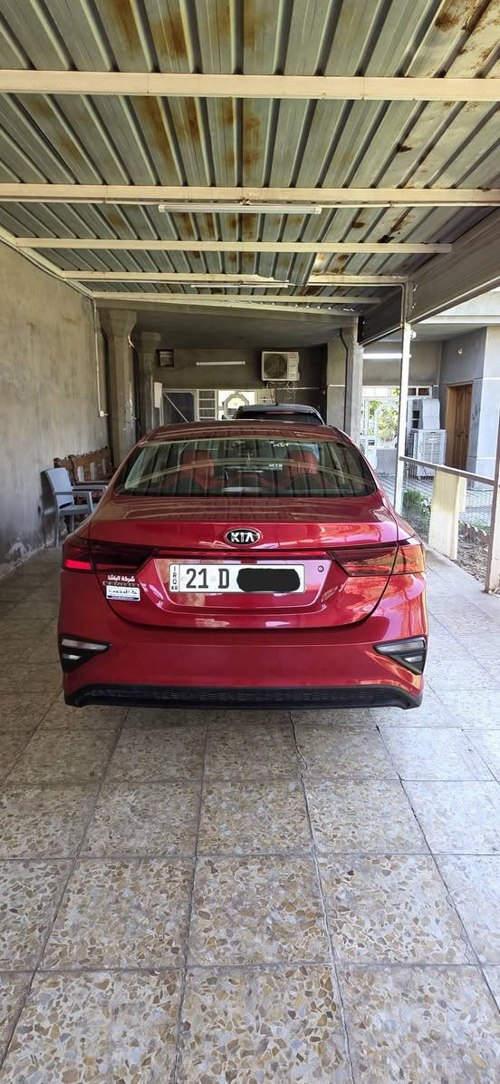 السلام عليكم ورمضان كريم
سيراتو ٢٠١٩ للبيع 
مواصفات السيراتو العاديه 
مكينه ١٦٠٠
مكفولة من الصبغ فقط بارد بسيط بخشم الجاملغ الايسر 
ماشيه ٩٥ الف كيلو 
السياره جاهز من كير ومكينه وصدر و تبريد 
السياره بأسمي وسعره ١٤٣ وبيه مجال 
مكاني بغداد/ البياع/ الشرطه الخامسة 
*********** _ ***********
شوفه وبيك خير وتدلل
