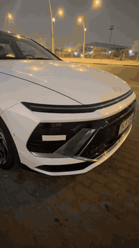 السلام عليكم سوناتا خليجي 2025 ماشيه 23  مكينه 2500. رقم بصره حره  بيه صبغ بلصندوك 

عنوان البصره 
*********** 
240.  السعر
