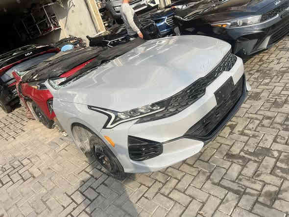 شركه علي مراد مقابل شارقه قطع غيار السيارات مريكي كوري
***********
