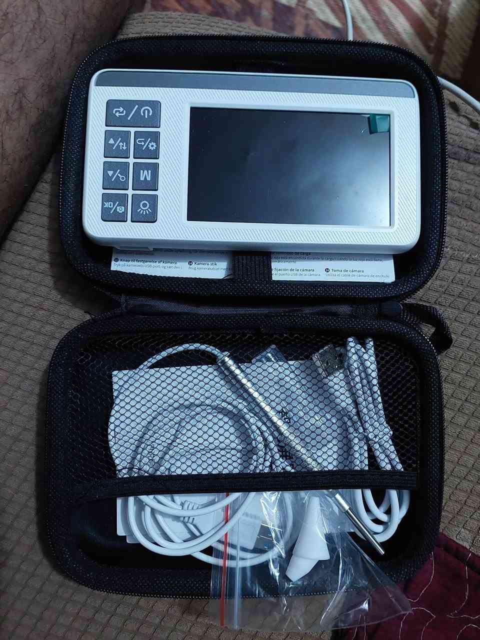 السلام عليكم جهاز شاشه طلعلي بل امزون اكو توصيل ***********
