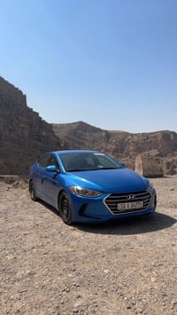 النترا 2017 وارد امريكي  مواصفات se ماشيه 118 ميل قابل للزيادة  حادثها...