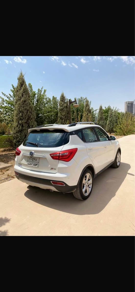 جانكان موديل ٢٠١٩ زور باكة  هيجي نية كلينة واتا بي صبغ فوول فوول مواصفاتة 
سلايد
‎بصمة 
‎كوشين جلد 
‎دوو كاميرا
‎شاشة
سعر سيارة / 125
رقم تلفون / *********** أربيل, العراق
