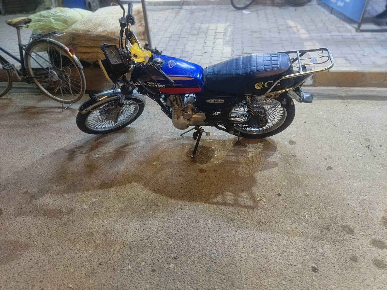 ماطور 5كير موديل 2020شرط محرك كهربايات كلة شغال سعرة 375بي مجال


**إذا كنت صاحب هذا الإعلان وتريد حذفه لأي سبب، رجاءا أرسل رسالة إلى الدعم الفني**