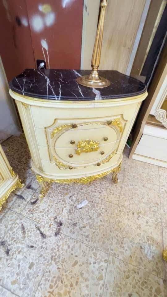 غرفه مصريُ بسعر ممتاز اي استفسار وتساب ***********
