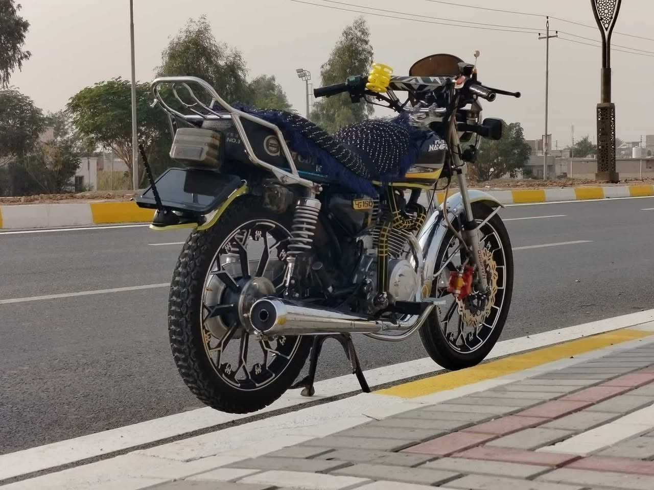 سلام عليكم 
دراجة نامي برو ماكس 
موديل 2024 محرك 200 اوراق كامل 
كهربايات كلة شغال 
سعرة خاص  او هاذة رقمي 👇🏻
***********
