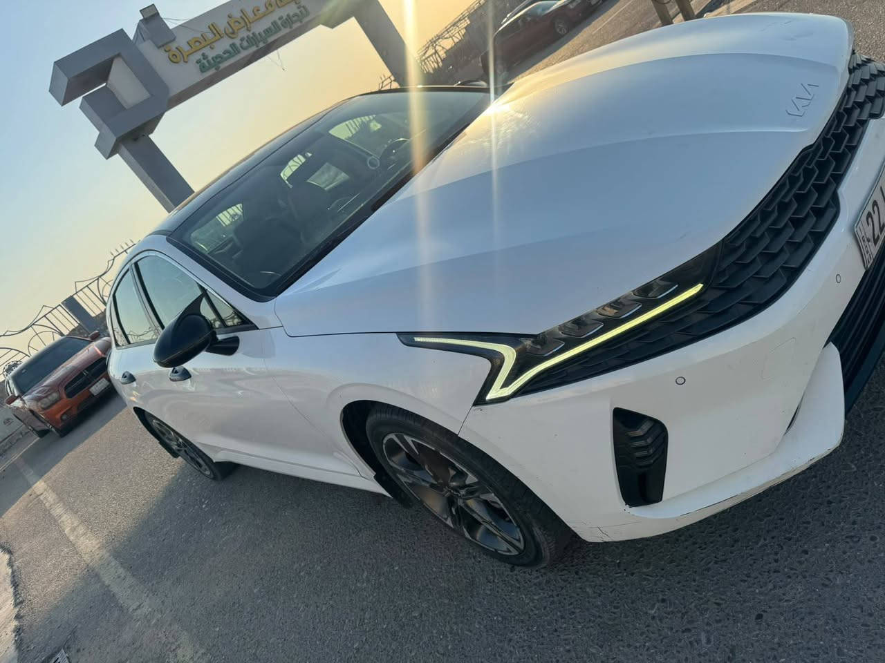 السعر 185 

K5 
  
خليجيه 

لون ابيض 

ماشيه 117 k 

اربيل بسم كردي 

بيهه بارد بالمدكر  الخلفي 

السياره جاهزه من كل شي  

*********** ابو الخصيب, البصرة
