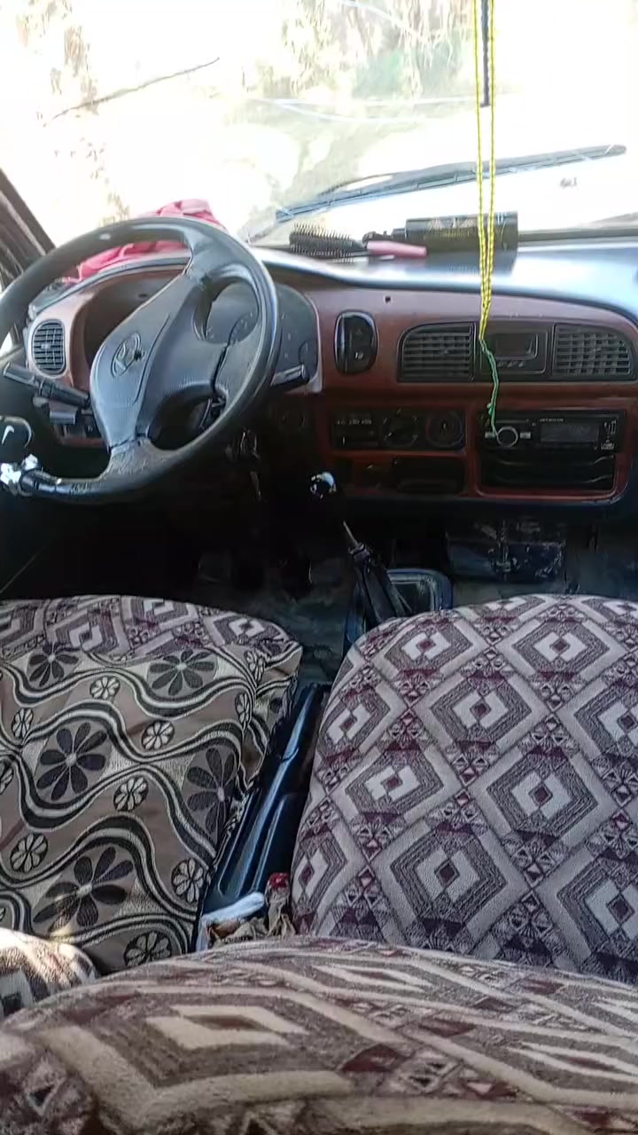 كيا هوندا للبيع موديل ١٩٩٤  رقم بغداد السعر ٢٧ بيها مجال الاتصال على الرقم ***********
