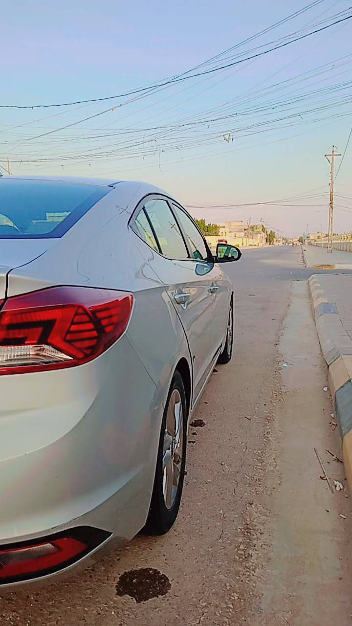 يا الله 
سلام عليكم 
النتره موديل 2019وارد امريكي
رقم واسط دولي بسمي
مكينه 2000 دوش
كير اي تي المرغوب
حادثه جاملغ وبنيد الجاملغ مبدل والبنيد معمر نفسه والباقي كفاله
تحكم ستيرن رادار امامي وخلفي وجانبي
شاشه كامره دواره تلث وضعيات قياده
مكاني واسط الكوت 
السعر 135وبيها مجال
***********
