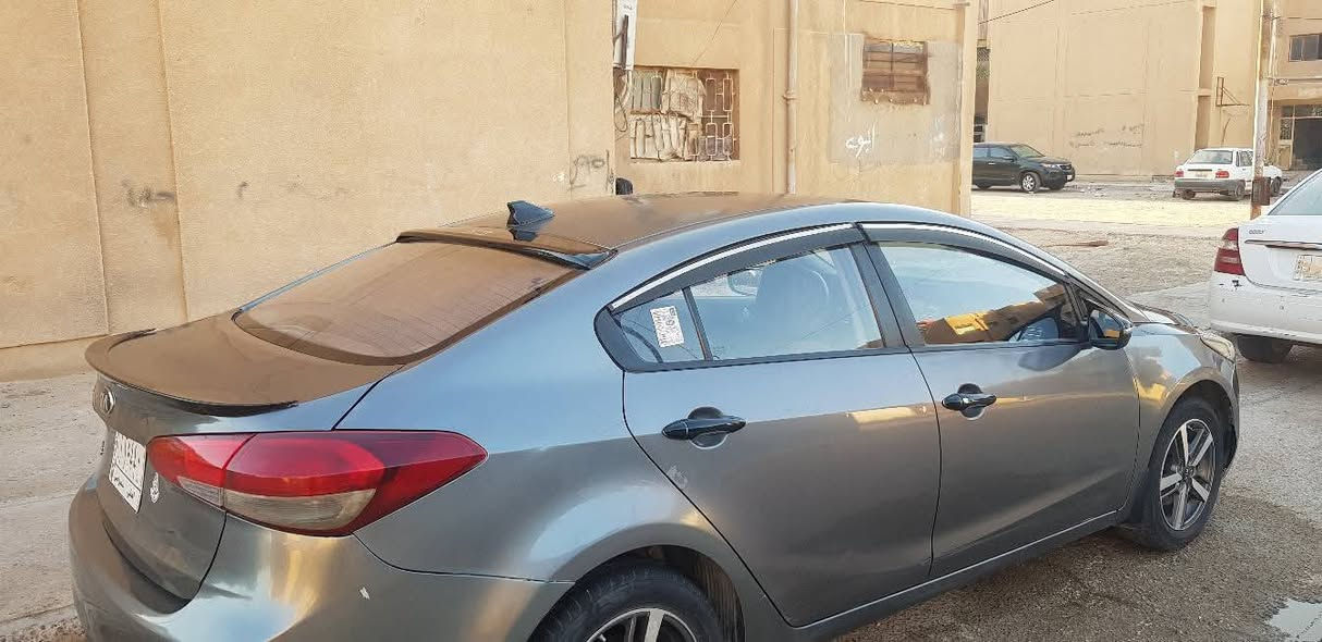 السلام عليكم كيا سيراتو 2017 خليجي جاهزه السيارة محرك 1600 دوش كارتون مامفتوح تبريد حداديه جديده رقم مثنئ مشروع وطني وراعيها هم بلمثنئ تحويل مباشر شرط بيها تبديل قبق الجنطه ورشات ثلاث قطع اثر جراد
السعر ٩٧ وبيها مجال مكاني الناصريه مركز
***********

السلام عليكم كيا سيراتو 2017 خليجي جاهزه السيارة محرك 1600 دوش كارتون مامفتوح تبريد حداديه جديده رقم مثنئ مشروع وطني وراعيها هم بلمثنئ تحويل مباشر شرط بيها تبديل قبق الجنطه ورشات ثلاث قطع اثر جراد
