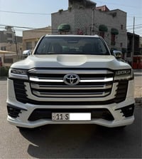 لاندكروزر VX • ٢٠٢٣ • ٢٦٠٠٠ كم