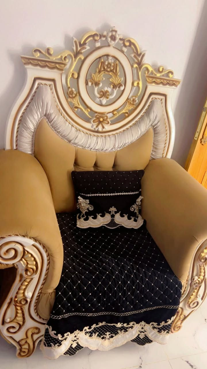 تخم للبيع سعرة 550 وبي محال التواصل ***********متوفر  واتساب
