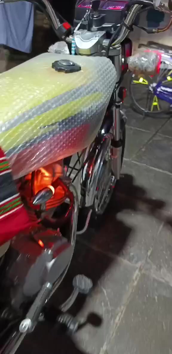 سلام عليكم ربعه كير لبيع مديال 21دراجه نضيفه مكينه مامفتوحه شلعه قويه متياز وراق نضيفات وكابسهن كبس مو حراري يعني ينفتحن سعر خاص واني خادم


**إذا كنت صاحب هذا الإعلان وتريد حذفه لأي سبب، رجاءا أرسل رسالة إلى الدعم الفني**